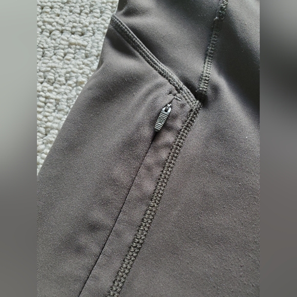 Lululemon Run On Crop (21") Leggings - Picture 8 of 12